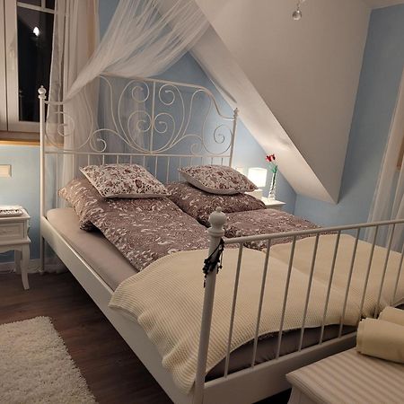 In Der Alten Gaertnerei B&B Neuhof an der Zenn Esterno foto